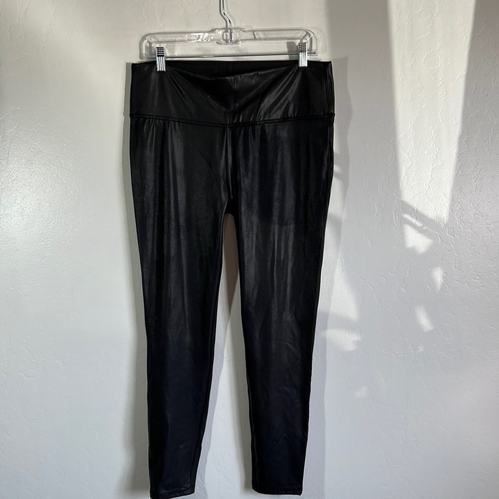 NWOT Spring & Mercer Black Pleather Leggings Size XL